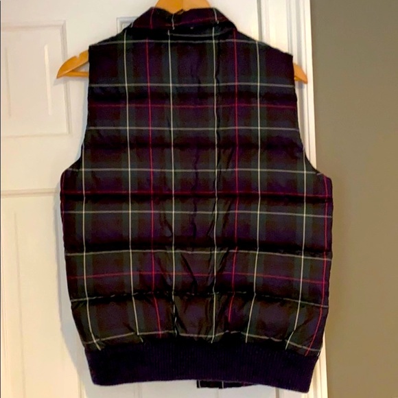 JCrew women’s plaid puffer vest - Picture 4 of 4